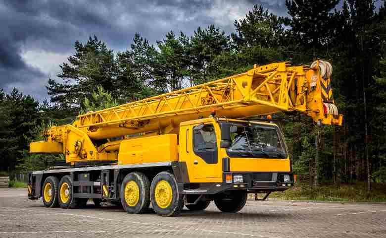 Crane Trucks