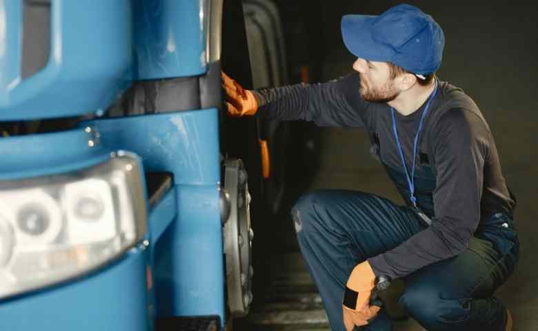 Daily prestart safety checks for construction site utes and vans